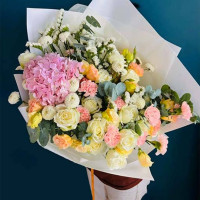Pastel Bloom” – Mixed Flower Bouquet  – Elegant Flower Gift for Loved Ones
